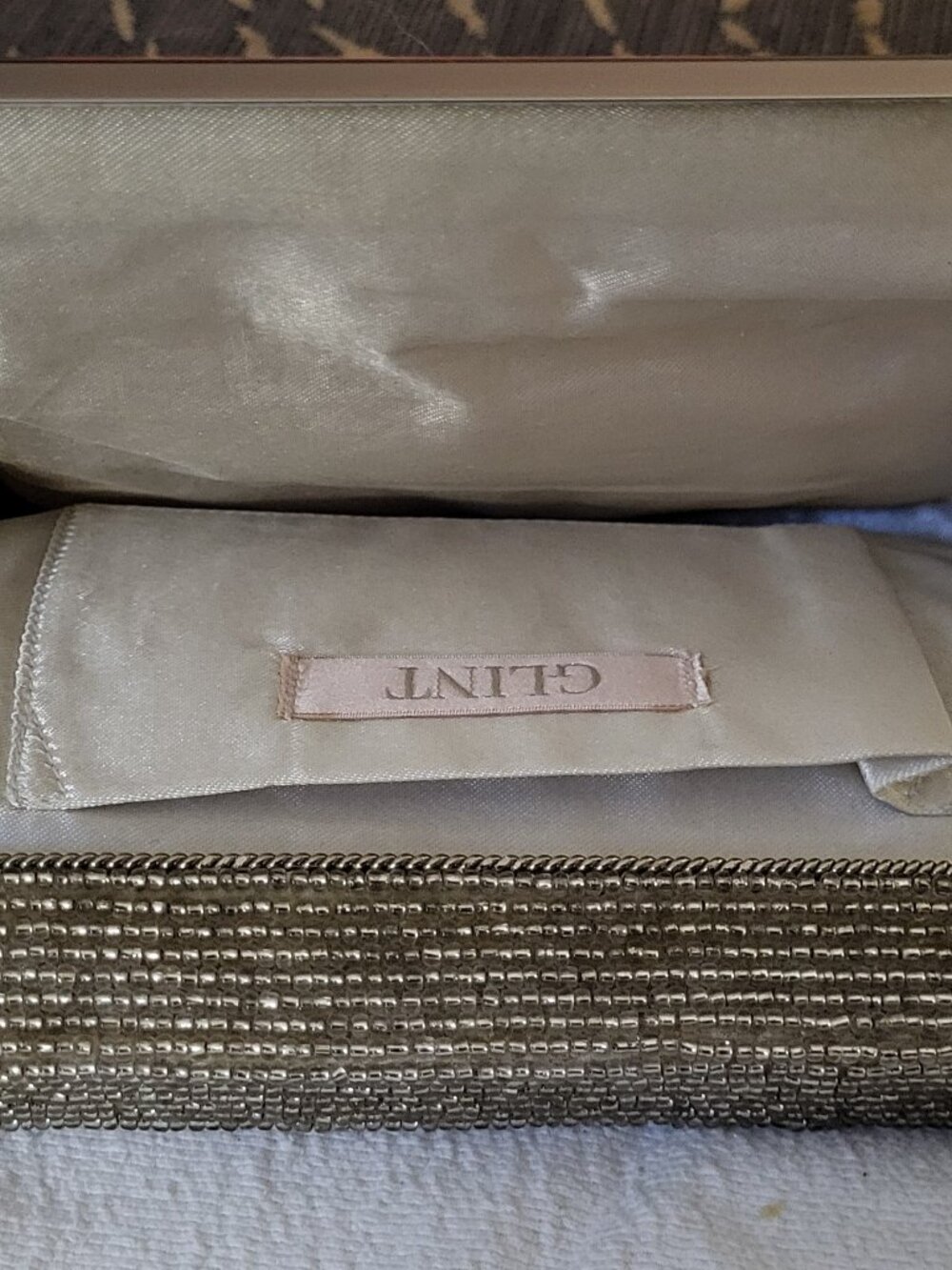 GLINT clutch purse - Picture 6 of 6